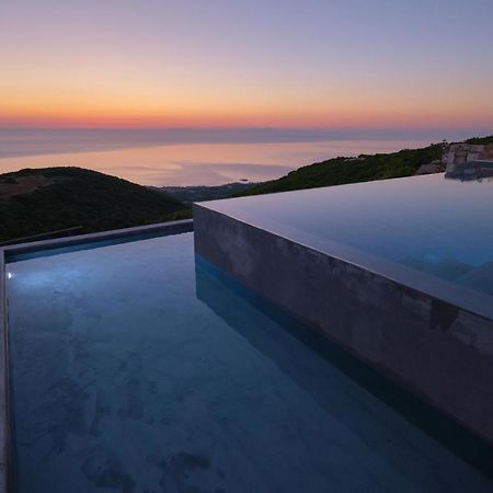 Aroa Eco Living Experience Villa Volímai Buitenkant foto